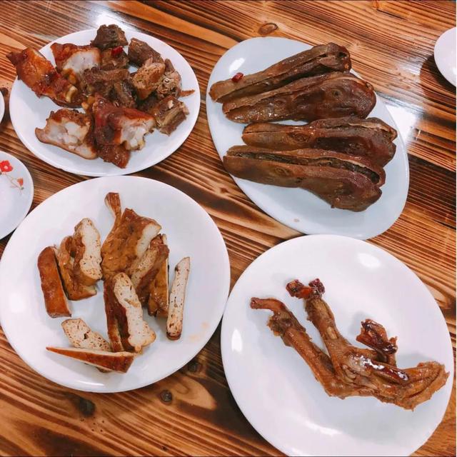 杭州高铁1h，直达浙江小吃的​宇宙中心