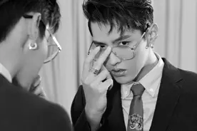 吴亦凡事件就这么结束了？不要让18个人的“集体呼救”变成闹剧图片