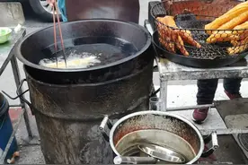 7块一斤青年饭店手艺传承，老济南正宗口味的油条！图片