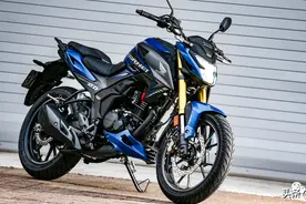 复刻赛车魂街车细节，本田HORNET 2.0榨17匹马力图片