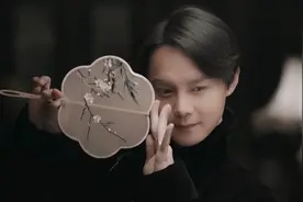 《鬓边不是海棠红》尹正不但演技好，就京剧扮相也是惊艳呢图片