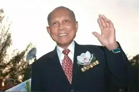 同是豪门，为何霍家人出门敢独自逛街，李嘉诚却会带多个保镖？图片
