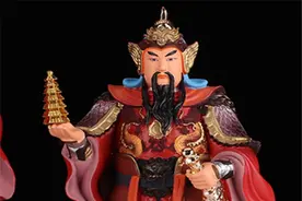 托塔李天王的玲珑宝塔，能镇住哪吒三太子，为何却镇不住孙悟空？图片