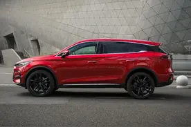 试驾 | 新款比亚迪唐DM的尾标是：4.3s图片