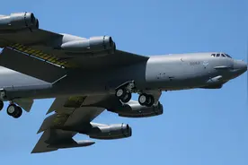 美媒：B52将成为一款全新轰炸机 甚至连外形都是新的图片