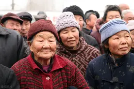 农村养老金：让这一代农民体面的度过晚年！如何实现？图片