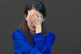 50亿票房女王张小斐：成名前被人骂哭，成名后不忘感谢贵人贾玲图片