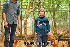 广西50岁袖珍人，身高1.3米，却年收入上百万，凭啥？图片