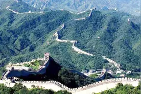 秦始皇修建万里长城抵御匈奴，但也因为长城而灭了国视频封面