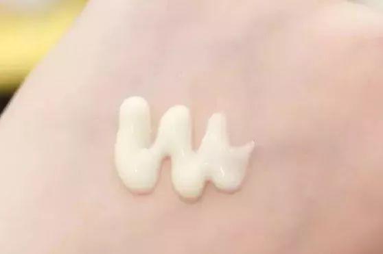 2020年别跟风了！看这8款超红护肤单品红黑榜测评