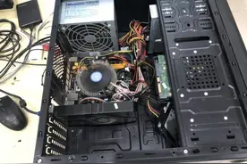 表弟来组装电脑，朋友一番话把单子谈黄了，换做是我也不会装的图片
