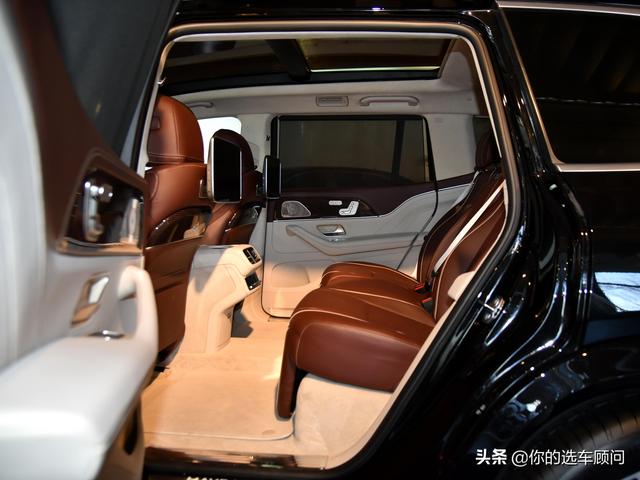 顶级奔驰200万以内！大老板选择的迈巴赫SUV，实拍奔驰迈巴赫GLS