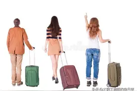 女人出行必备物品，真的需要100样这么多吗？您看看有要补充的吗图片