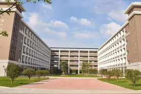 安徽这所独立学院转设民办本科，校名变大气不少，学费出现上涨图片