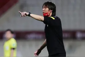 这届中国男足让人不解的四个怪圈图片