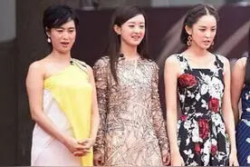 赵丽颖165、朱茵160，穿10cm恨天高，比古力娜扎还要矮图片