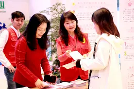 贵阳市开展“5·25爱肤日”宣传活动图片