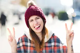 少女，从男人的角度总结了这篇撩汉攻略，送给骨骼清奇的你图片