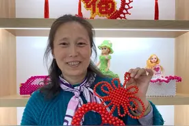 石楼任林凤：手工“编织”致富路图片