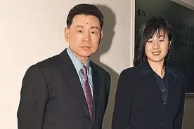 逼刘銮雄道歉，以私生子威胁香港新首富，刘銮雄前女友狠过李嘉欣图片