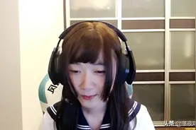 哪一个女装更好看？神超：姿态我是服的！这个人是大佬级别的图片