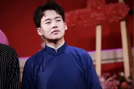 郭麒麟亲妈长这样，抛弃郭4岁郭麒麟远赴国外，结局却很狗血图片