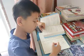 作文《我的小姨》走红，人物描写画面感太强，小姨：鸡毛掸子呢图片