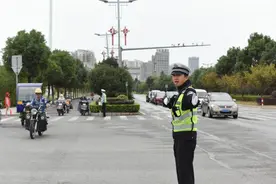 你会走吗？鹰潭试行这样过马路→图片