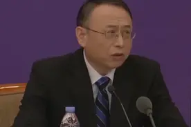 教育部：2020年应届高校毕业生有847万，就业形势严峻视频封面