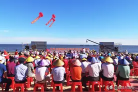 惠来鲍鱼“云拍卖”！1.2斤黄金鲍被现场拍得1.38万元图片