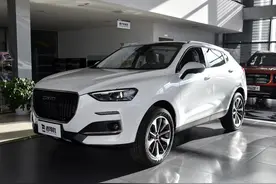 实惠的紧凑型SUV，实拍哈弗F5，油耗6.6L图片