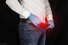 性生活过少容易得前列腺癌，男性多久一次算正常？图片