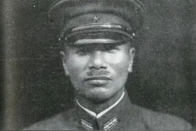 想当官想疯了的日军大佐，带千把人就敢进攻，最后被美军打成筛子图片