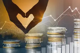 刷屏！高善文3000万捐资北大，以恩师名设奖学金！哪些大佬最热心？这些校友圈最多金图片