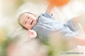 咧嘴、瘪嘴、撅嘴，娃的这些表情在表达什么？这篇建议认真看一看图片