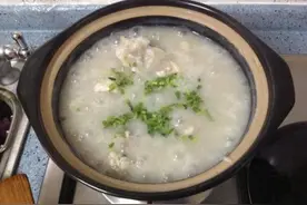 生滚沙锅鸡粥的详细制作教程图片