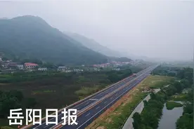 长沙向北、岳阳向南！刚刚，长汨首条城际快速干道通车图片