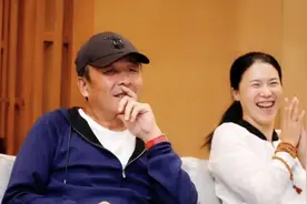 出手就送七套房，“前乒乓一姐”王楠和老公郭斌，凭啥这么壕？图片