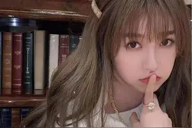 小说：邻居姐姐从未谈过恋爱，每天和我一起上班，逐渐被我征服图片