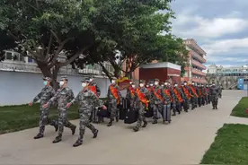 当兵去！福建多地新兵正式启程图片