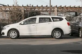 百姓能买得起的几款“瓦罐”旅行车，5.8W买自动挡，还是合资品质图片