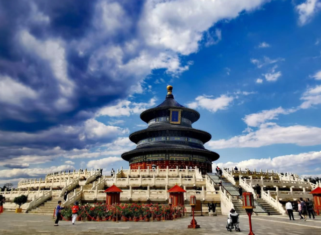 毕业生喜爱的就业城市排行出炉，榜首当之无愧，成都表现亮眼