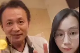 57岁丁志诚罕露面，脸颊凹陷发际线堪忧，照顾残疾姐姐30余年图片