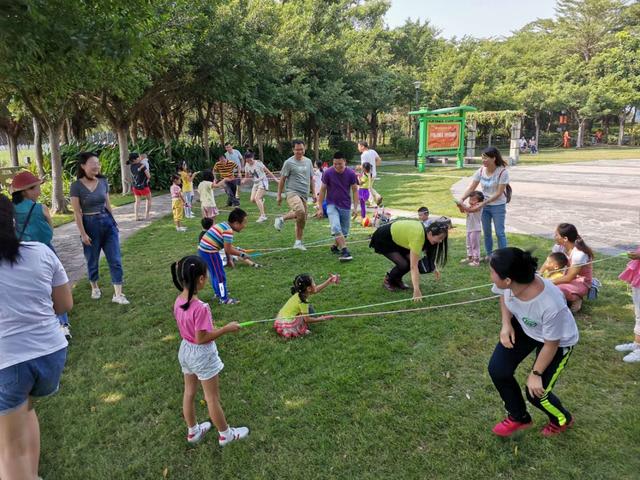 �ǳ��������ӻ������������ͬѧ�����С��Ӫ�����ó��󻷾�