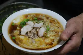 天津这家干了10年可以“自带鸡蛋”的饶阳豆腐脑，你去吃过吗？图片
