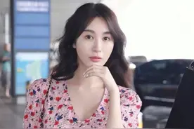 靠身材“辣”出圈，这位姐姐够牛的图片