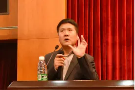 王福重：只有农民彻底放弃了土地，国家才能更强大图片