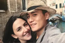 刘烨：15年了，我只爱她图片