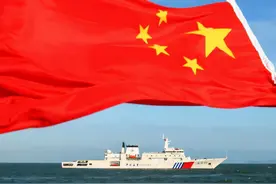 世界第一！中国首艘万吨级别海事执法巡逻船入列，堪比大型驱逐舰图片