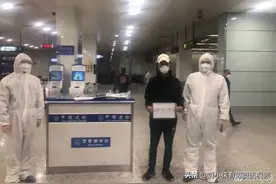 逃犯回国自首：我要回国保命，国外现在太乱！活命要紧！图片